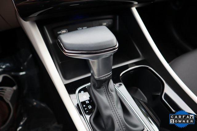 Photo of 2022 Phantom Black Hyundai TUCSON