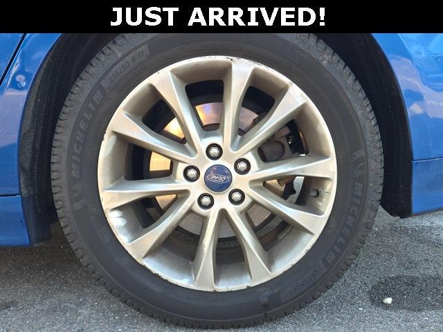 Photo of 2017 Lightning Blue Ford Fusion