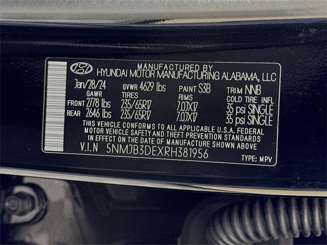 Photo of 2024 Black Pearl Hyundai TUCSON