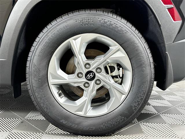 Photo of 2024 Black Pearl Hyundai TUCSON