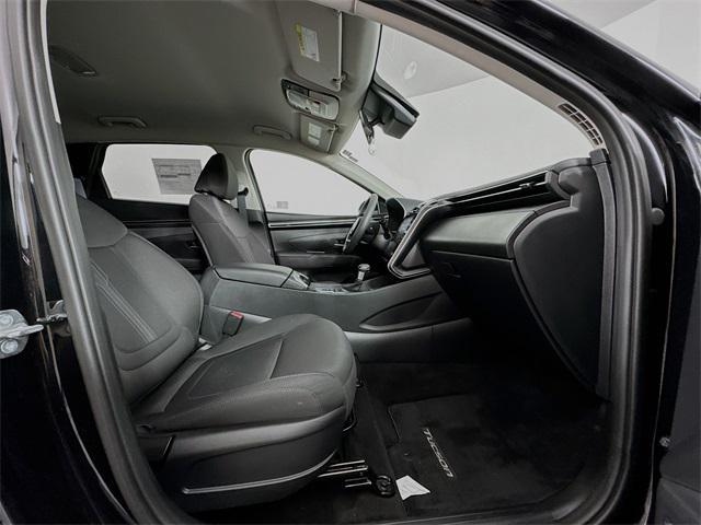 Photo of 2024 Black Pearl Hyundai TUCSON