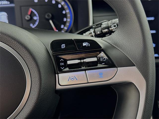 Photo of 2024 Black Pearl Hyundai TUCSON