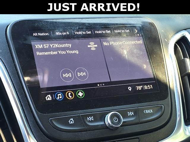 Photo of 2019 Iridescent Pearl Tricoat Chevrolet Equinox