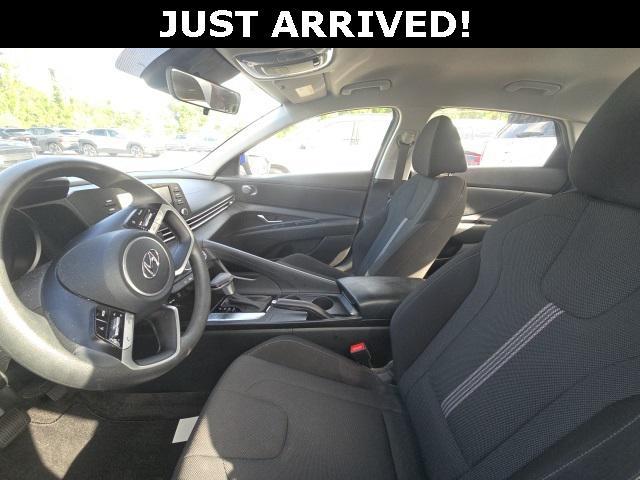 Photo of 2022 Intense Blue Hyundai ELANTRA