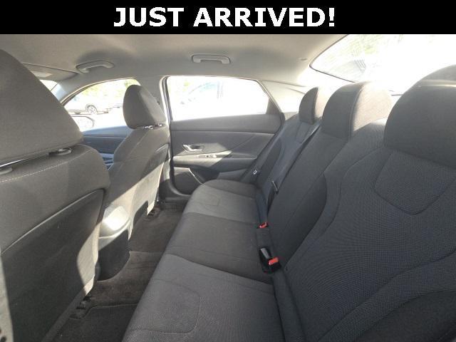 Photo of 2022 Intense Blue Hyundai ELANTRA