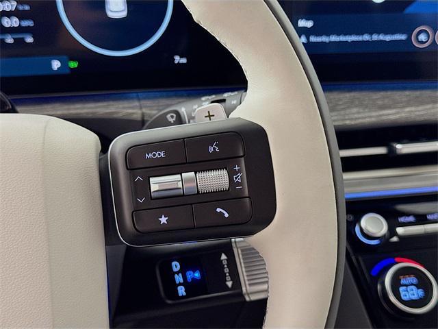 Photo of 2025 Shimmering Silver Hyundai SANTA FE HEV