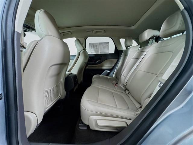 Photo of 2022 Silver Radiance Metallic Clearcoat Lincoln Corsair
