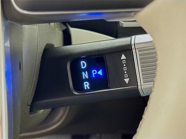 Photo of 2025 Ecotronic Gray Hyundai SANTA FE HEV