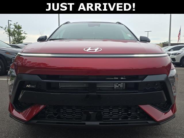 Photo of 2025 Ultimate Red Metallic w/Black Roof Hyundai KONA