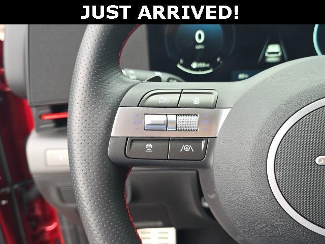 Photo of 2025 Ultimate Red Metallic w/Black Roof Hyundai KONA
