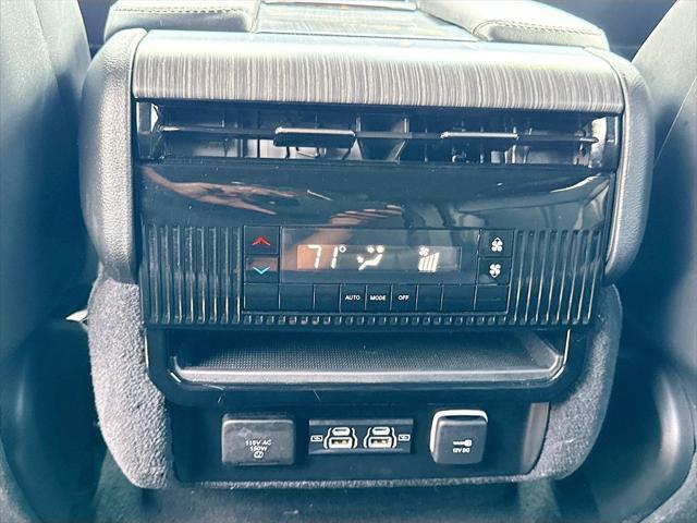 Photo of 2024 River Rock Jeep Wagoneer