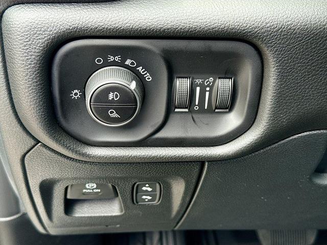 Photo of 2026 Bright White Clearcoat RAM 1500