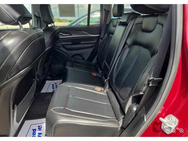Photo of 2023 Velvet Red Pearlcoat Jeep Grand Cherokee