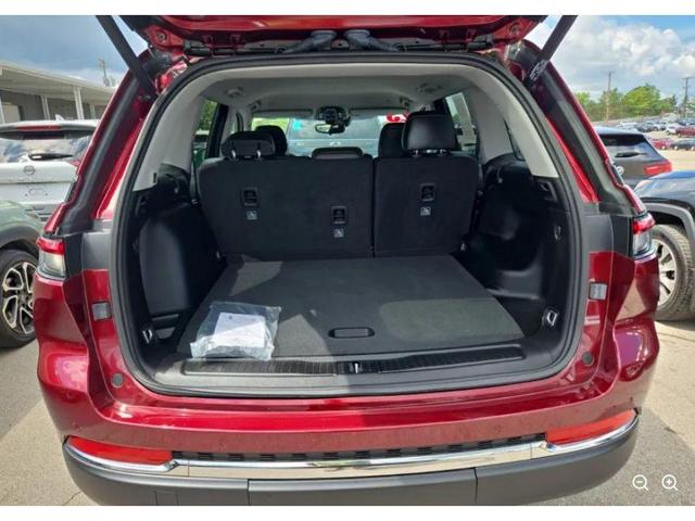 Photo of 2023 Velvet Red Pearlcoat Jeep Grand Cherokee