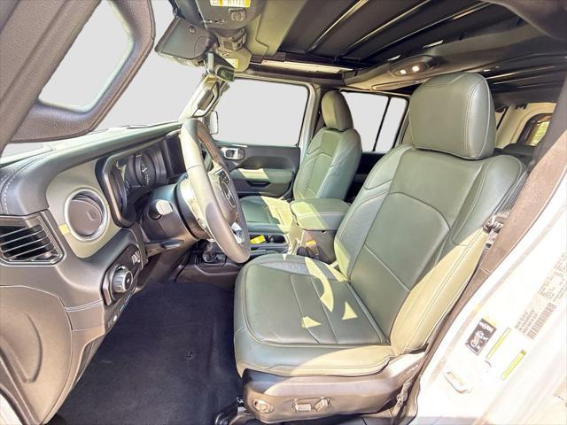 Photo of 2024 Silver Zynith Clearcoat Jeep Wrangler 4xe