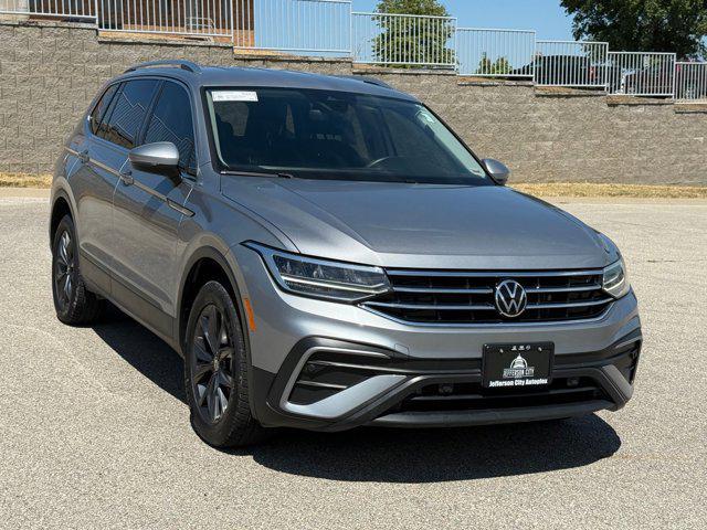 Photo of 2023 Pyrite Silver Metallic Volkswagen Tiguan