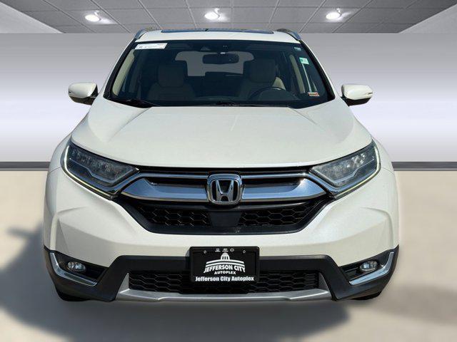 Photo of 2018 White Diamond Pearl Honda CR-V