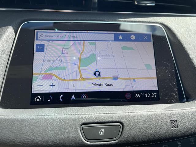 Photo of 2019 Crystal White Tri-Coat Cadillac XT4