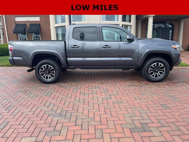 Photo of 2022 Magnetic Gray Metallic Toyota Tacoma