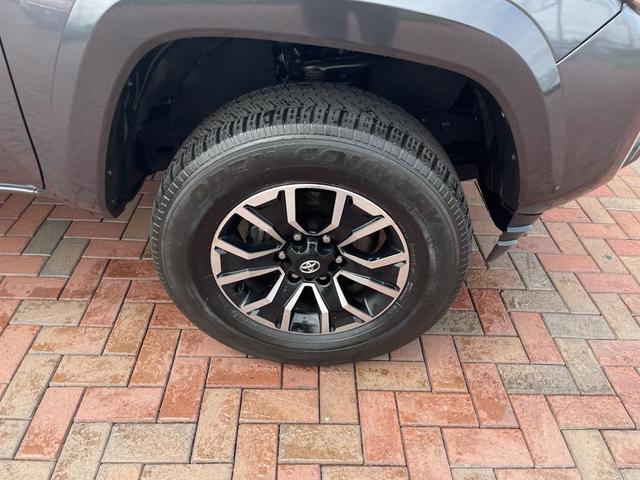 Photo of 2022 Magnetic Gray Metallic Toyota Tacoma