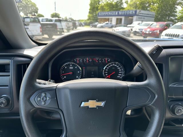 Photo of 2018 Deep Ocean Blue Metallic Chevrolet Silverado 1500