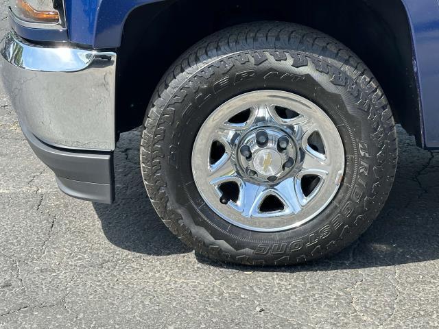 Photo of 2018 Deep Ocean Blue Metallic Chevrolet Silverado 1500