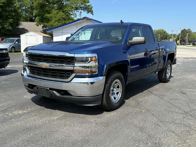 Photo of 2018 Deep Ocean Blue Metallic Chevrolet Silverado 1500