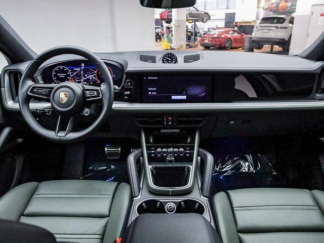 Photo of 2025 Chromite Black Metallic Porsche Cayenne