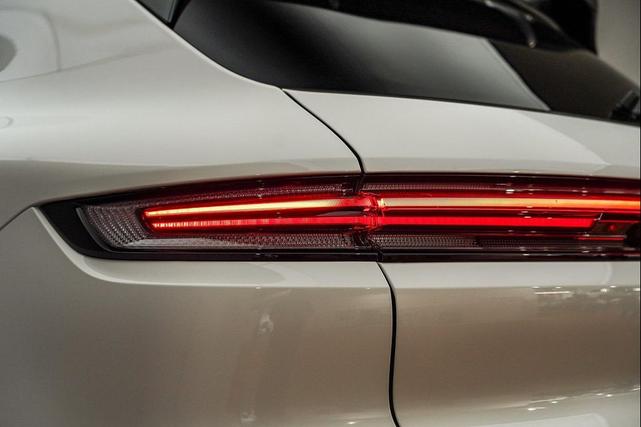 Photo of 2025 White Porsche Cayenne