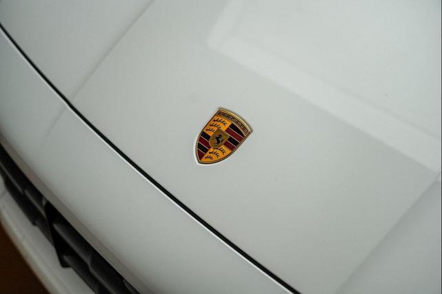 Photo of 2025 White Porsche Cayenne