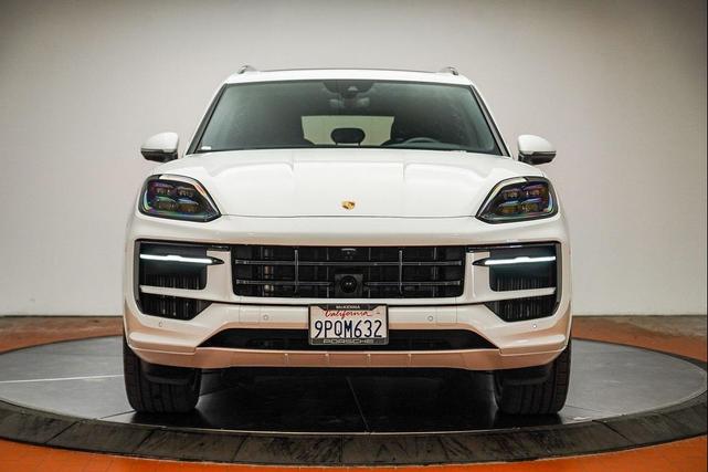 Photo of 2025 White Porsche Cayenne