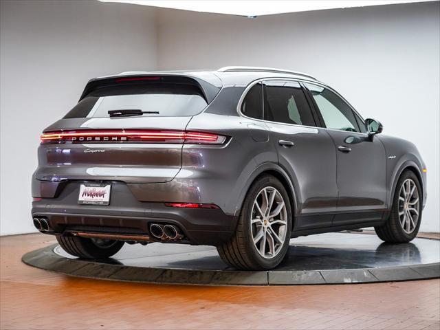 Photo of 2025 Quartzite Porsche Cayenne E-Hybrid