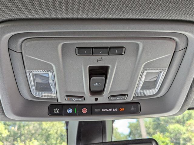 Photo of 2021 Onyx Black GMC Sierra 1500