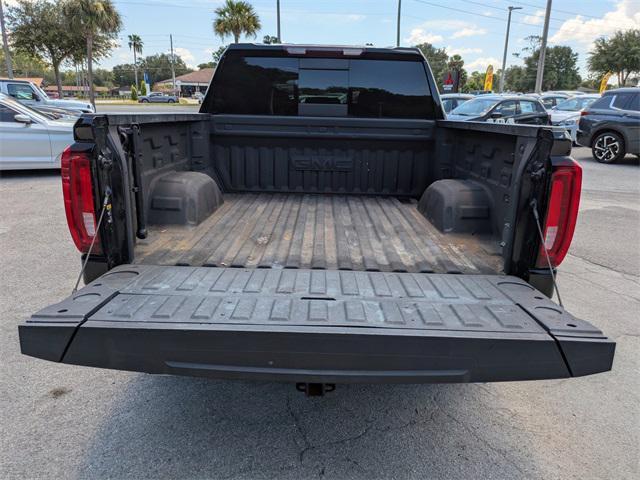 Photo of 2021 Onyx Black GMC Sierra 1500