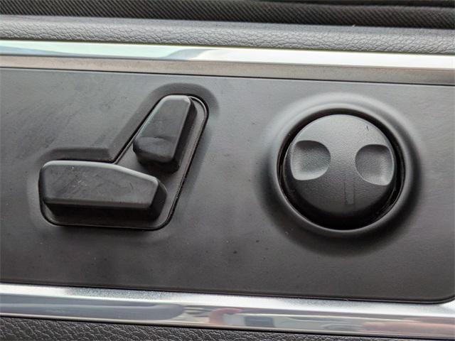 Photo of 2025 Billet Silver Metallic Clearcoat RAM 1500