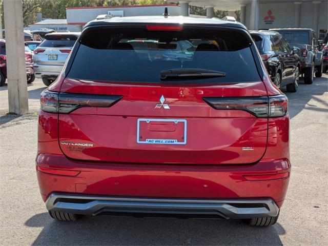 Photo of 2025 Red Diamond With Black Roof Mitsubishi Outlander