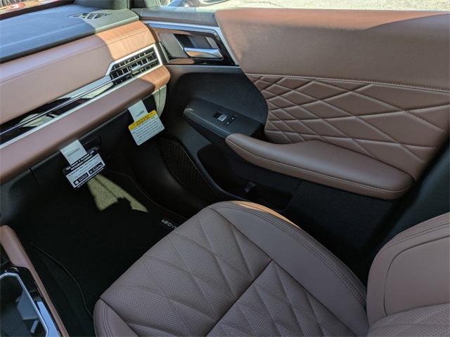 Photo of 2025 Red Diamond With Black Roof Mitsubishi Outlander