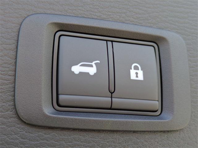 Photo of 2025 Red Diamond With Black Roof Mitsubishi Outlander