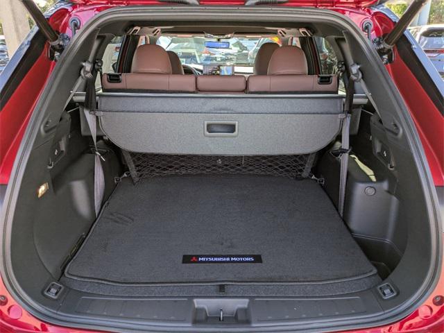 Photo of 2025 Red Diamond With Black Roof Mitsubishi Outlander