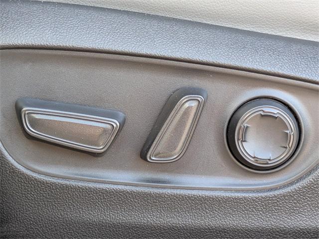 Photo of 2023 Predawn Gray Mica Toyota Sienna