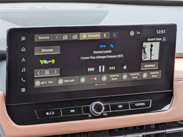 Photo of 2025 Moonstone Gray Metallic W/ Black Roof Mitsubishi Outlander