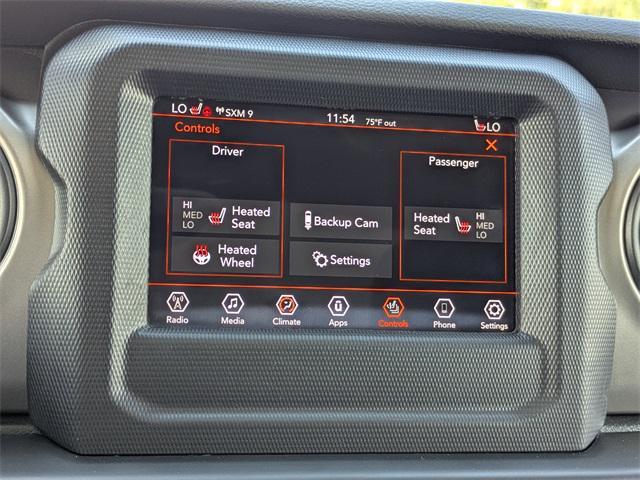 Photo of 2020 Black Clearcoat Jeep Wrangler
