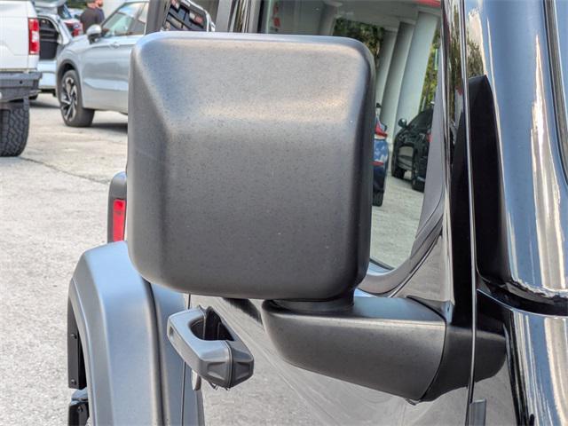 Photo of 2020 Black Clearcoat Jeep Wrangler