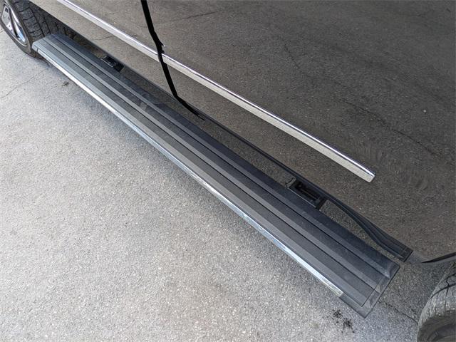 Photo of 2018 Onyx Black GMC Yukon