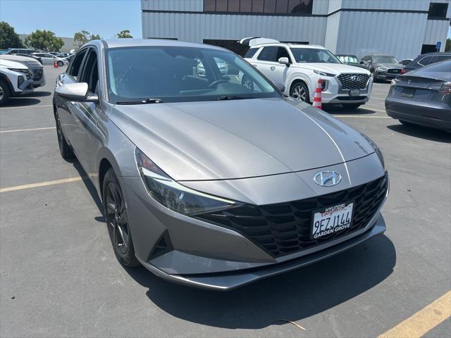 2023 Hyundai Elantra Hev
