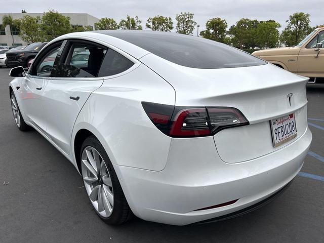 Photo of 2020 Pearl White Multi-Coat Tesla Model 3