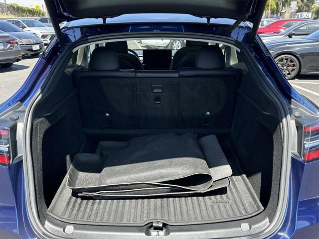 Photo of 2023 Deep Blue Metallic Tesla Model Y