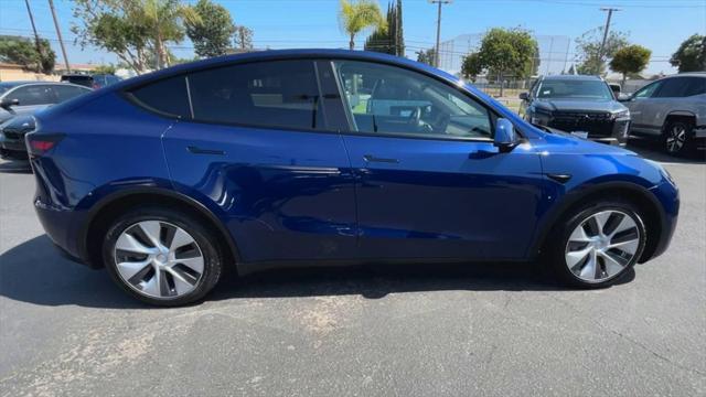 Photo of 2023 Deep Blue Metallic Tesla Model Y