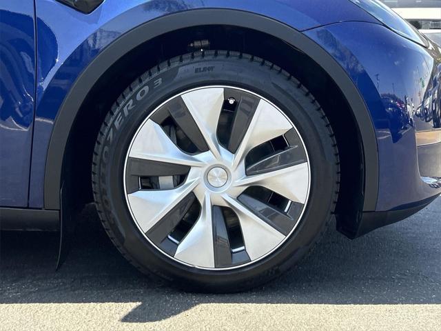 Photo of 2023 Deep Blue Metallic Tesla Model Y
