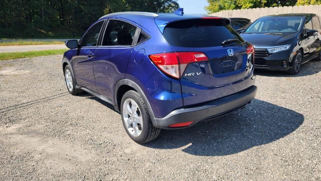 Photo of 2016 Deep Ocean Pearl Honda HR-V